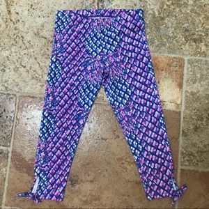 Lilly Pulitzer Maia Cropped Leggings - Girl’s Size XL (12-14) - Look New!